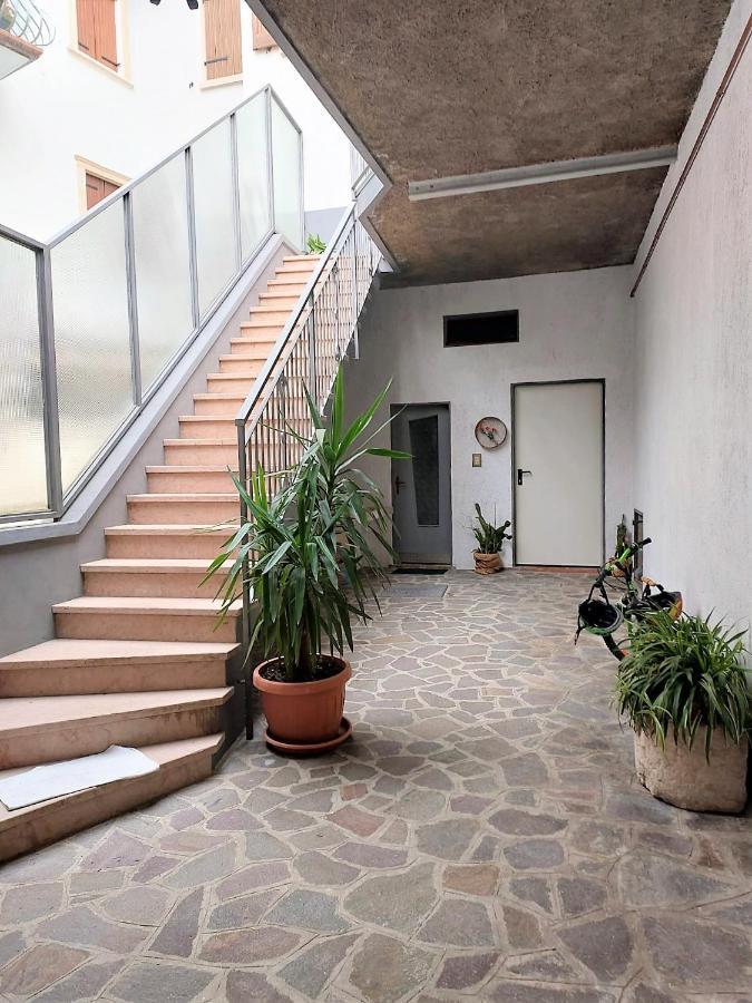 Casa Edda Villa มัลเชซิเน ภายนอก รูปภาพ