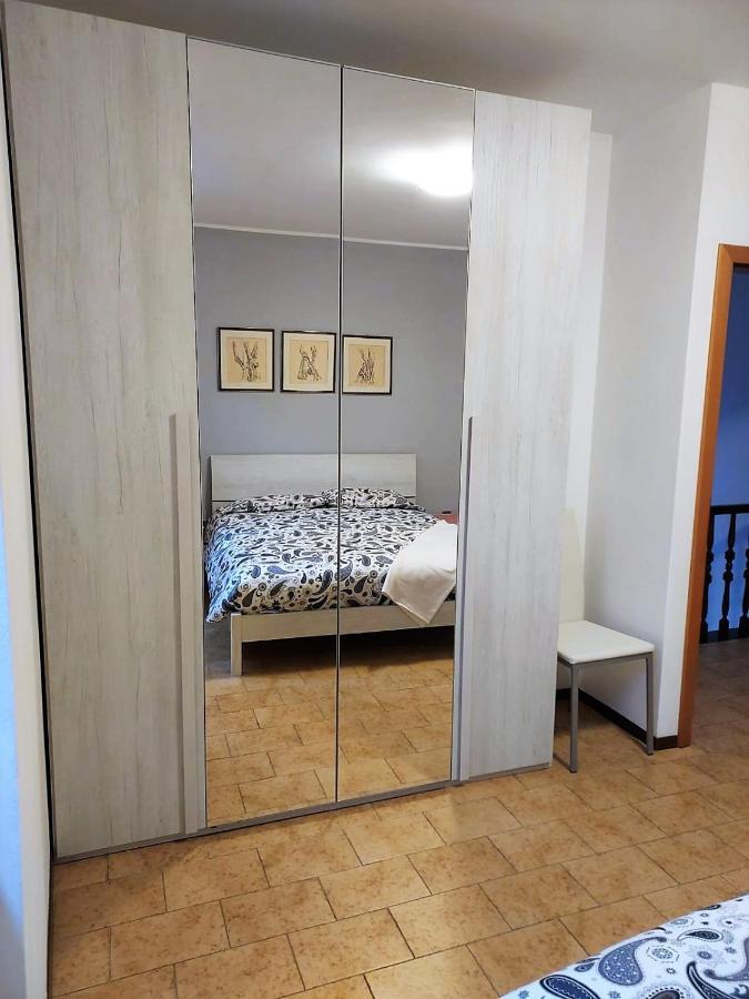 Casa Edda Villa มัลเชซิเน ภายนอก รูปภาพ